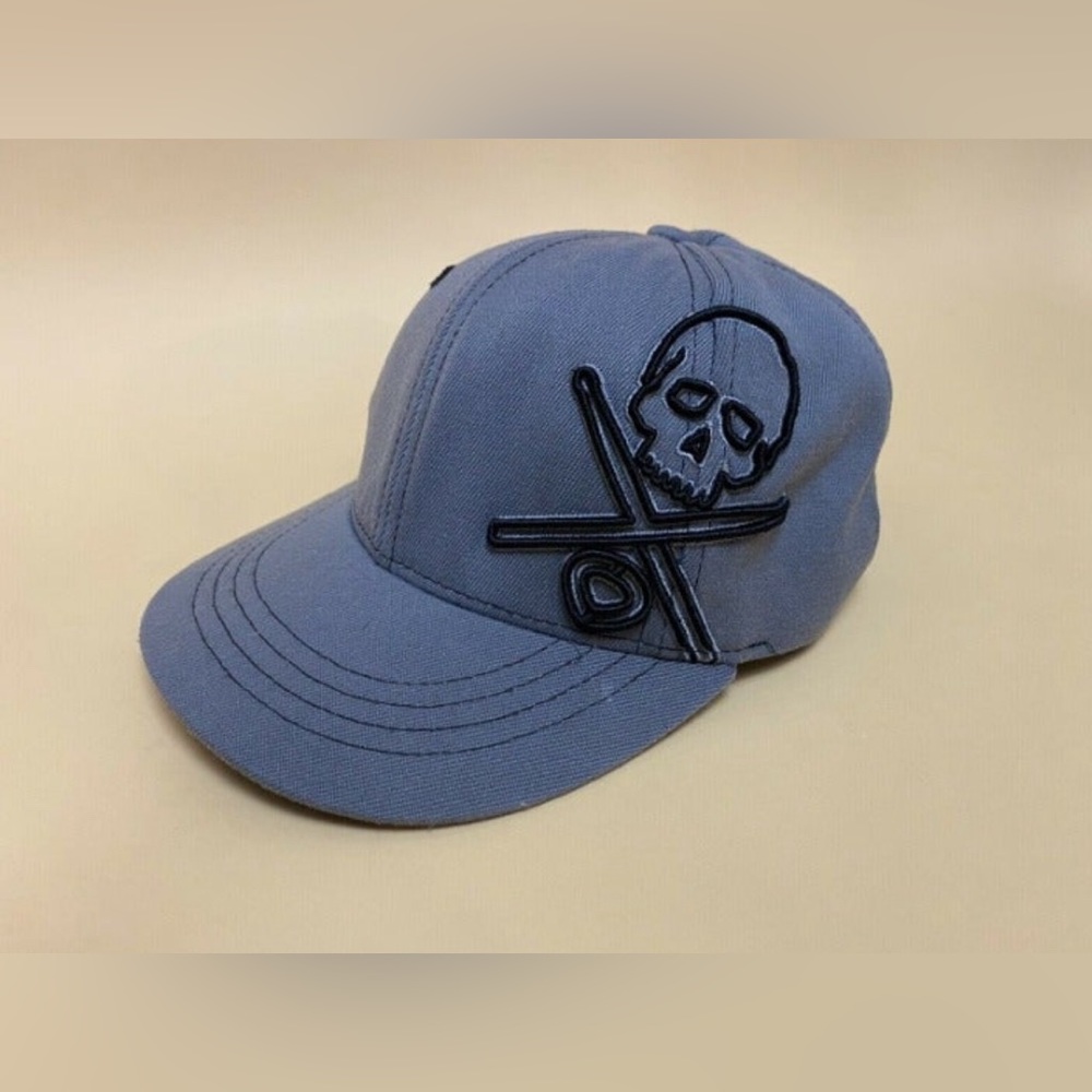 CIRCA Flexfit Hat Gray Skateboard Fitted Cap OSFA Embroidered Logo Skating Flex